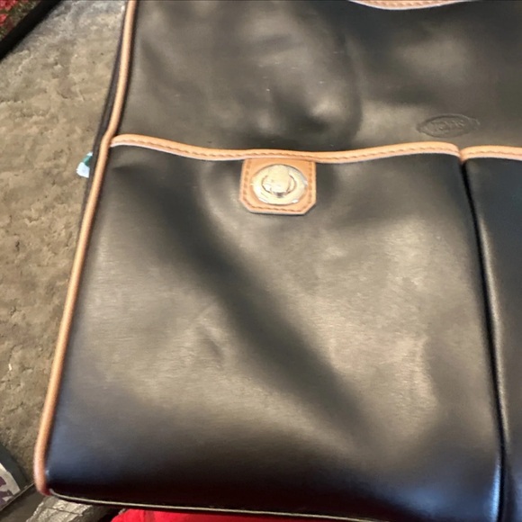 Tod’s Tote - Picture 6 of 12